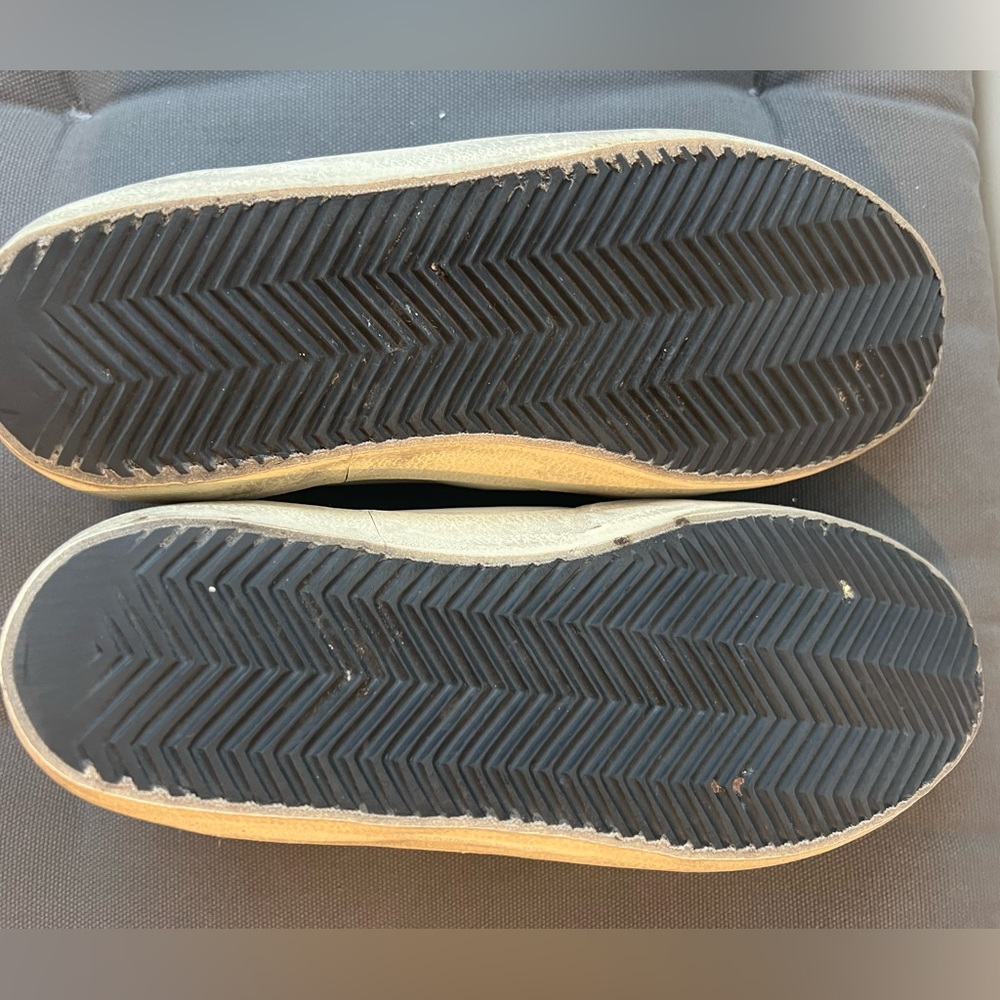 Golden Goose Superstar Sneakers - Silver & White - Picture 6 of 6
